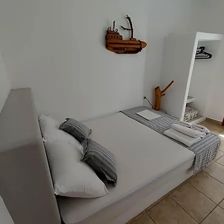 Hotel Agnanti Milos Island