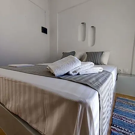 Hotel Agnanti Milos Island